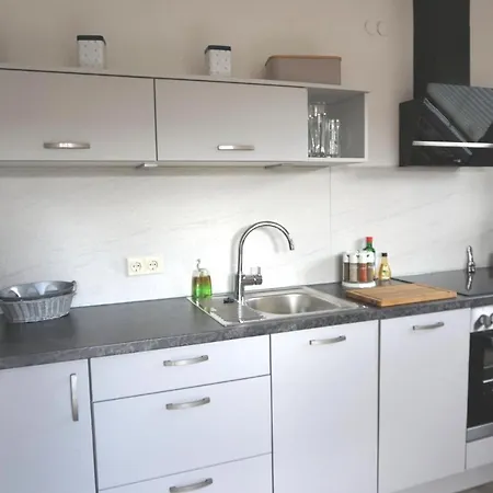 Ferienwohnung 50023 公寓 *